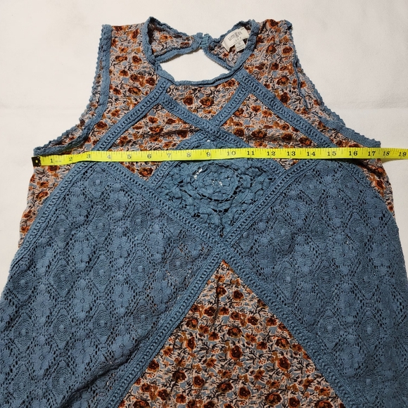 Umgee Sleeveless Floral Sheer Lace/Crochet Tunic Tank Baby Doll Dress - Picture 8 of 15